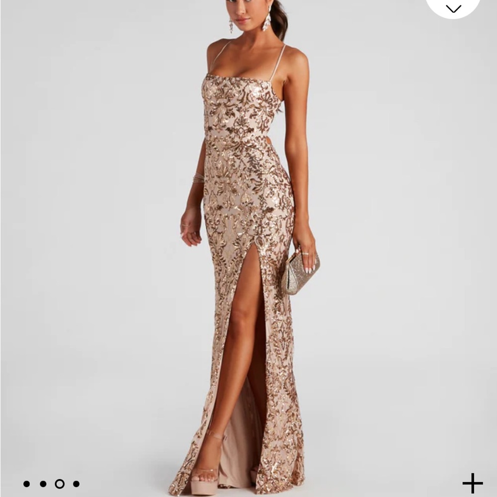Beautiful Beige/Rose Gold Sequin Dress